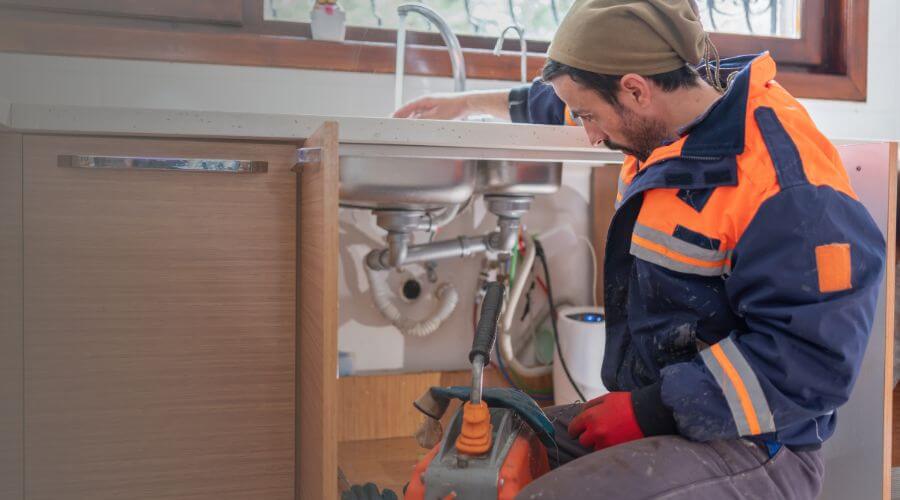 Professional expert plumbing services in Riverside, OR